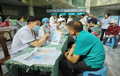 新疆焉耆 營(yíng)養(yǎng)先行，健康相伴——構(gòu)筑全民營(yíng)養(yǎng)健康新防線(xiàn)